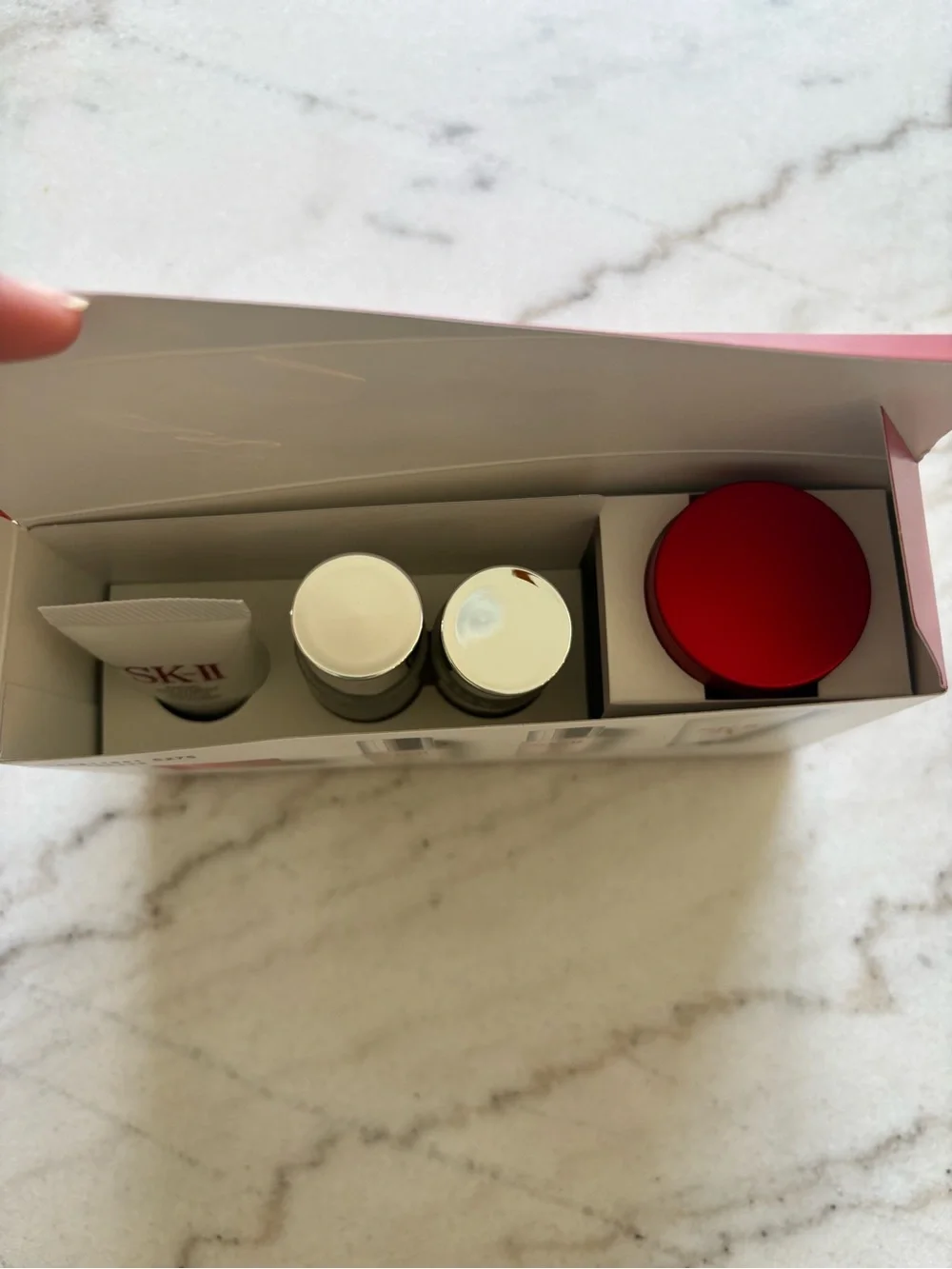 SK-II Pitera Essential Travel Kit - Red - Picture 3 of 3